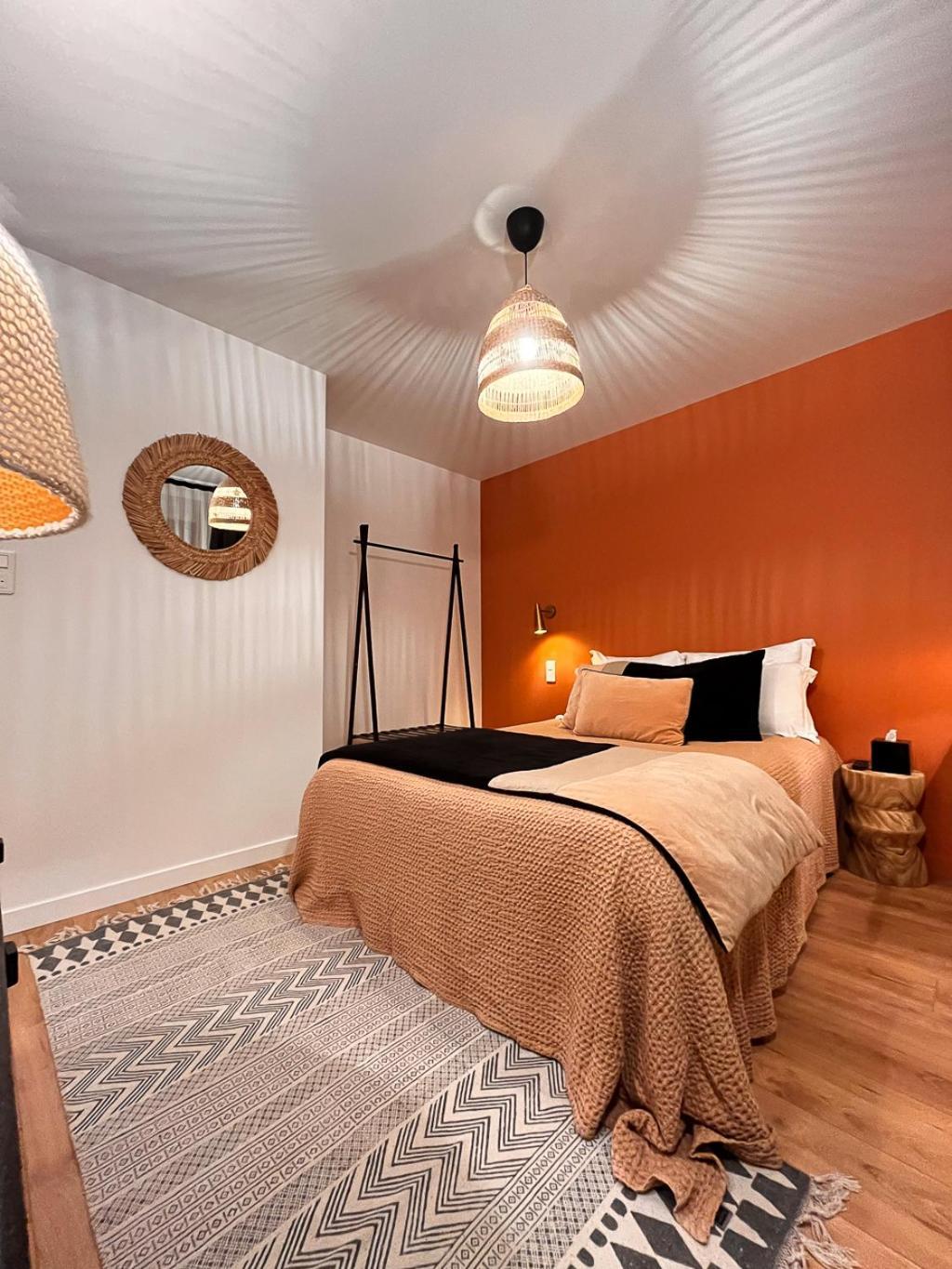 קלוני Hotel Du Commerce מראה חיצוני תמונה